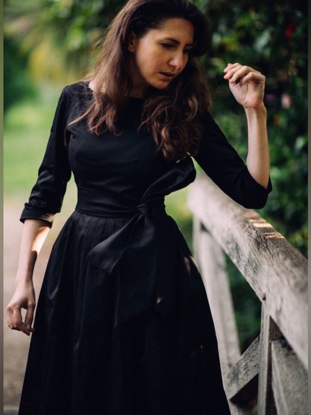 Vintage-inspired cotton cocktail dress - Picture 2 of 5
